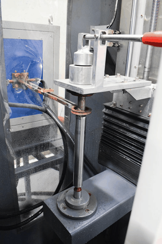 Установка закалки деталей токами высокой частоты на уральском заводе подъемных механизмов